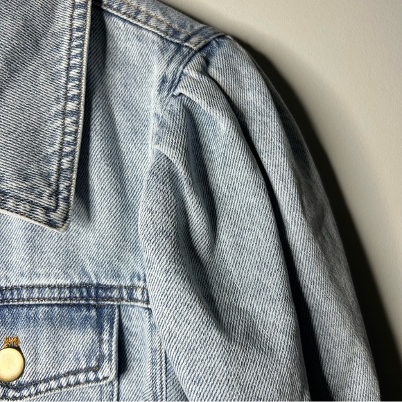 Sadie & Sage puffed sleeve denim cropped jacket - light wash - size medium EUC - Picture 5 of 10